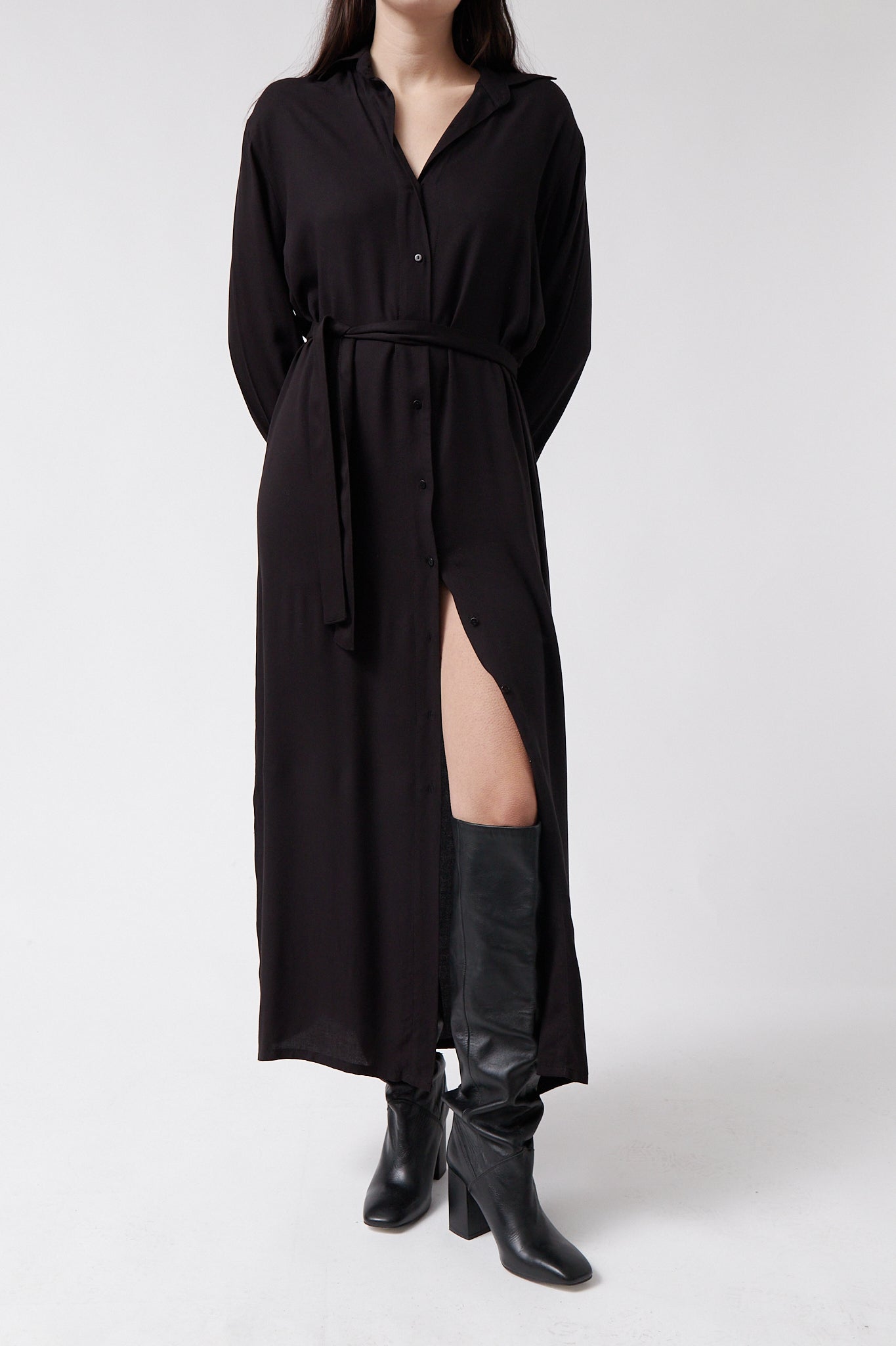 Sasanqua Black Dress