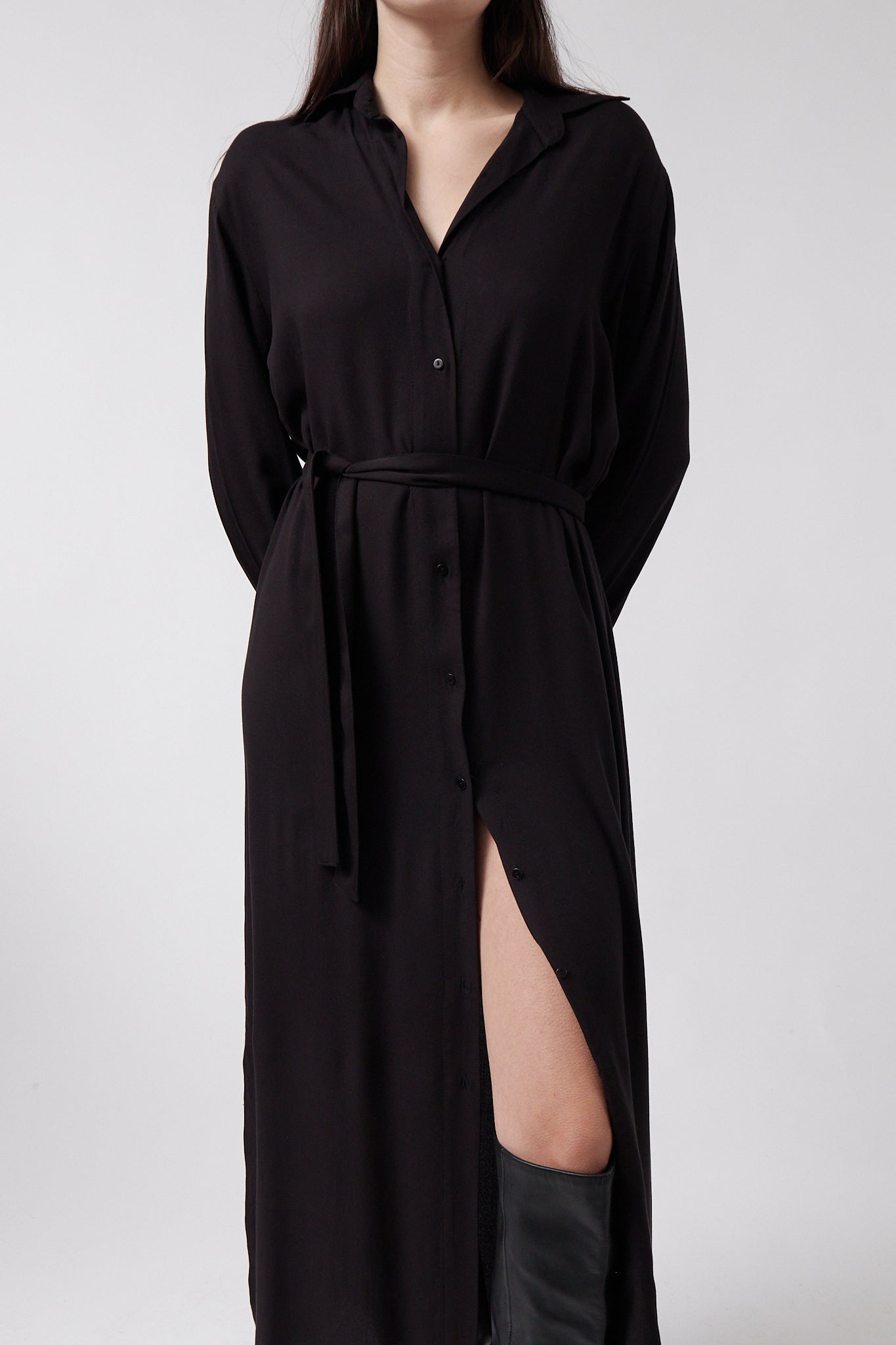 Sasanqua Black Dress