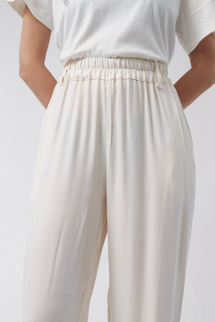 Pantalons crema Sasanqua