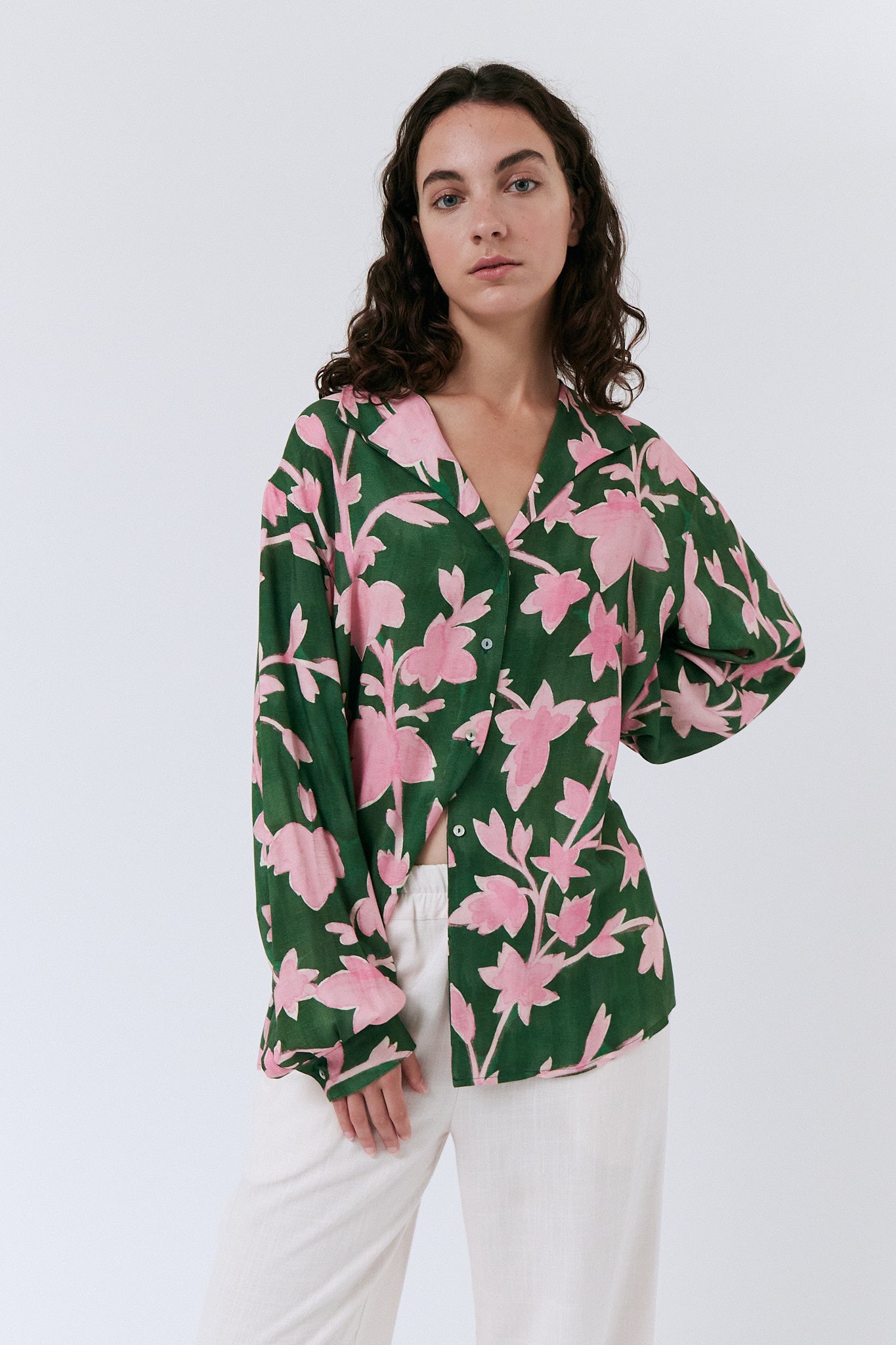 Bella Shirt – amt. studio