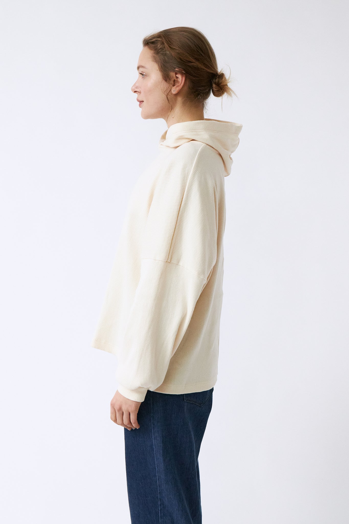 Neu Sweatshirt