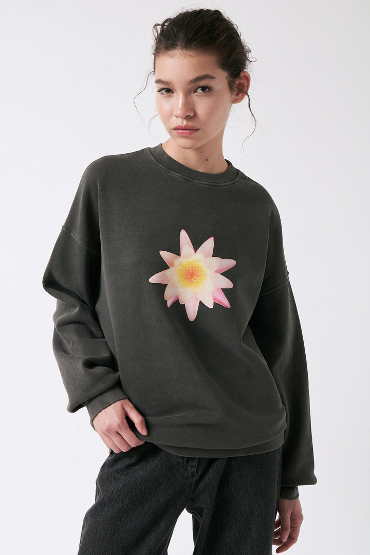 Nenufar Sweatshirt