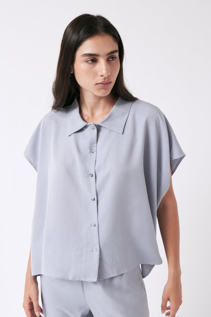 Lliri Shirt